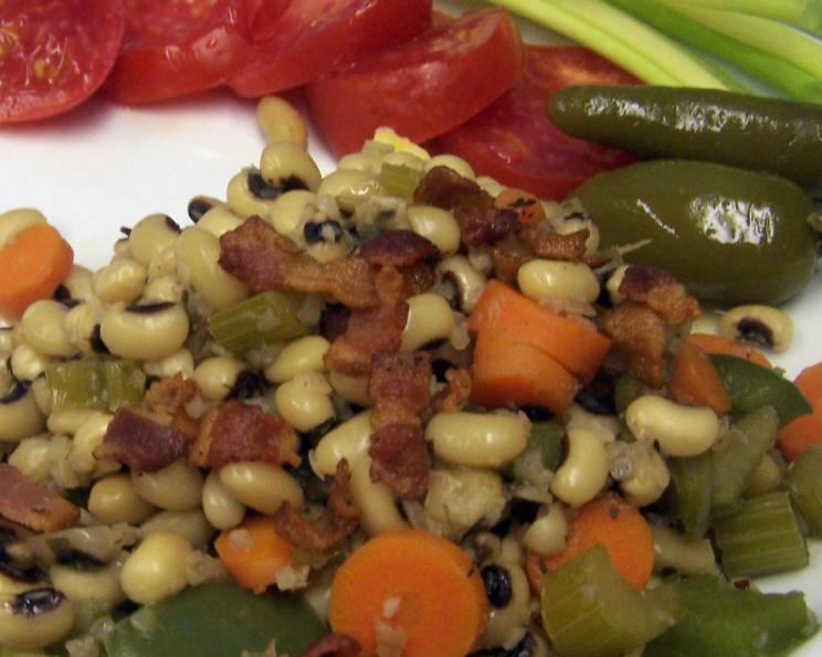 Savory BlackEyed Peas With Bacon Recipe