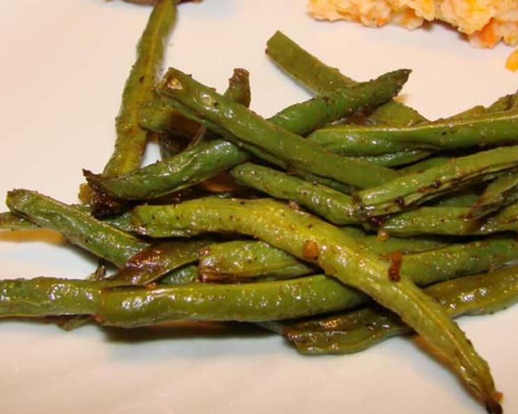 GingerRoasted Green Beans Recipe