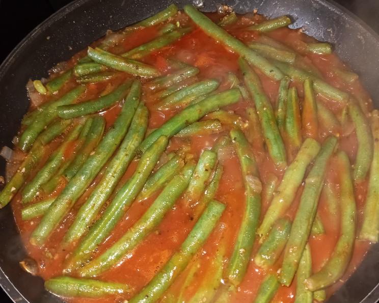 Egyptian Green Beans in Tomato Sauce Recipe