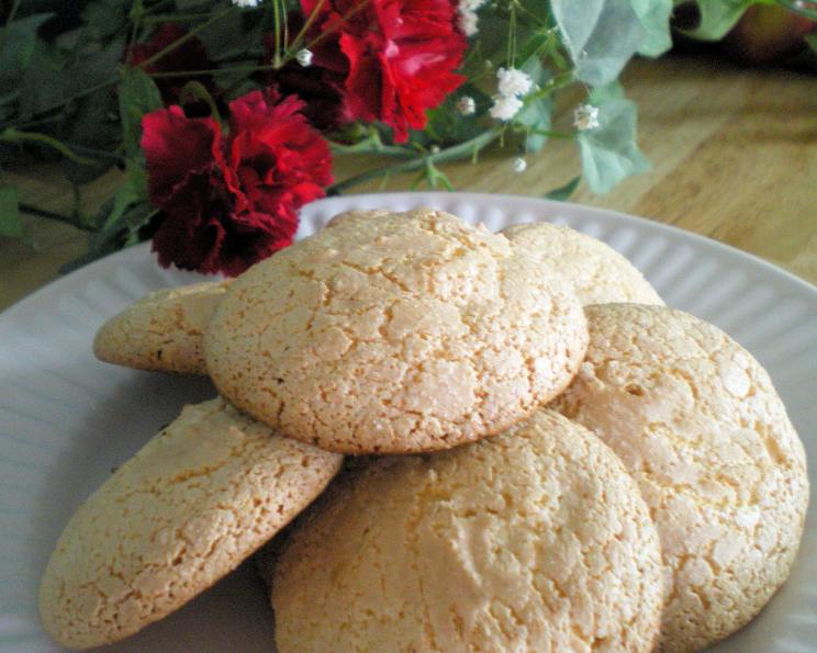 Amaretti Cookies Recipe - Food.com Amaretti Cookies Recipe - Food.com