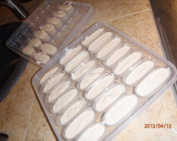 Frozen Banana Treats for Dogs Recipe