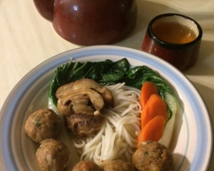 Asian ChickenMeatball & Rice Noodle Soup Recipe