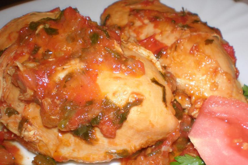 Braised Chicken With Green Peppers and Tomatoes Recipe