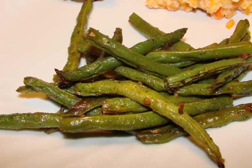 GingerRoasted Green Beans Recipe