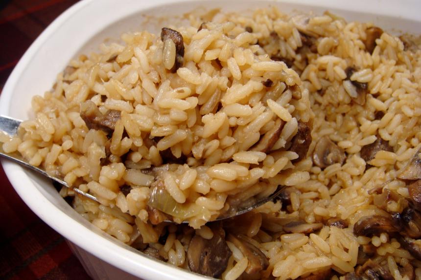 Baked Onion Rice With Mushrooms Recipe