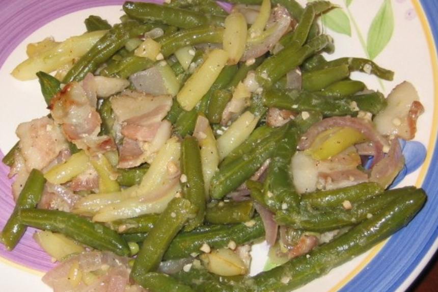 Garden Green Beans With Bacon Recipe