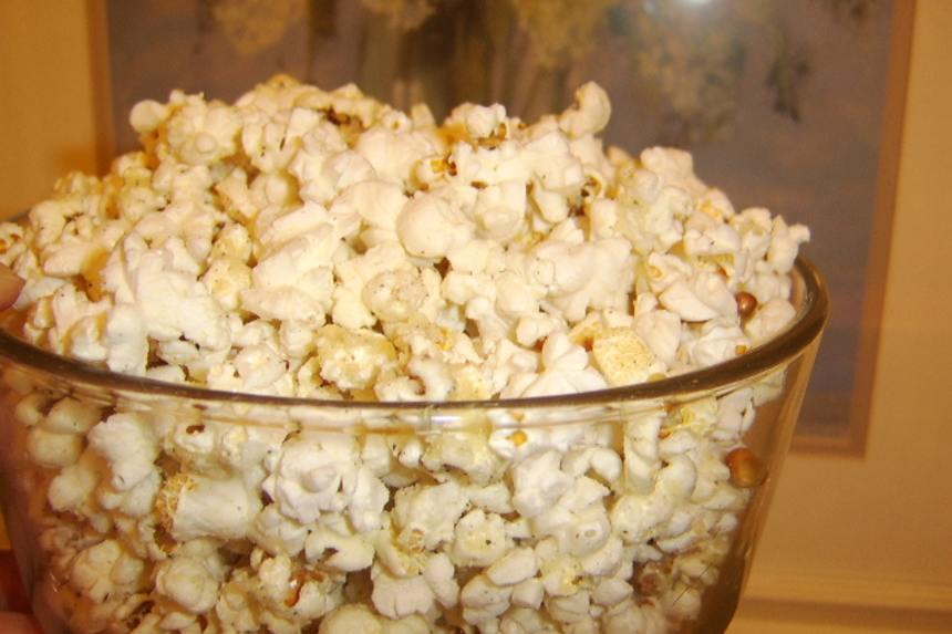 Black Pepper and Parm Cheesy Popcorn Recipe
