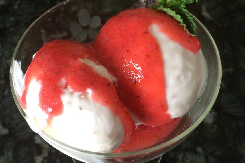 Jeni's Splendid Roasted Strawberry and Buttermilk Ice Cream Recipe