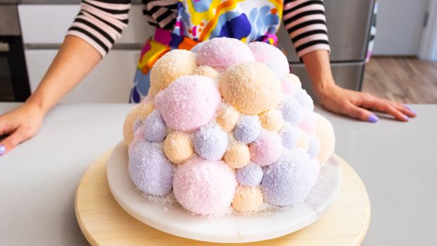 Get your fluff on with this Lemon Pom-Pom Cake