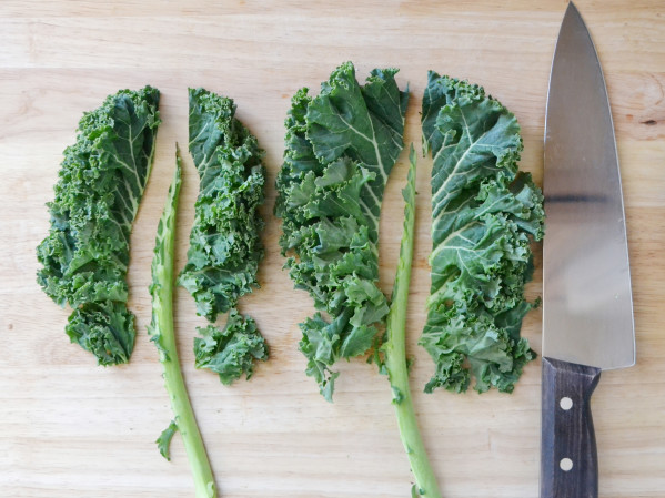 How to Make a Kale Salad