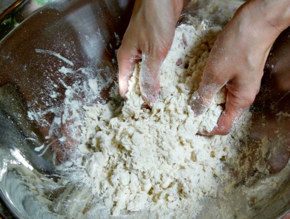 How to Make Pie Crust
