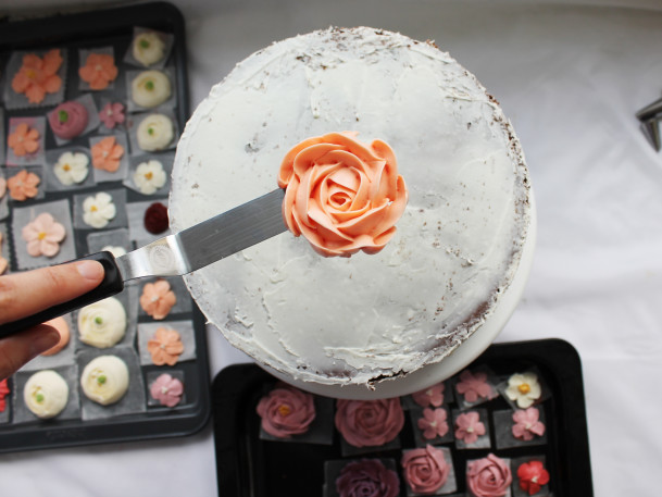 Bake a Bouquet of Flowers