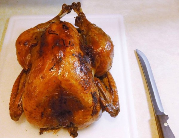 Is home depot open thanksgiving day in canada