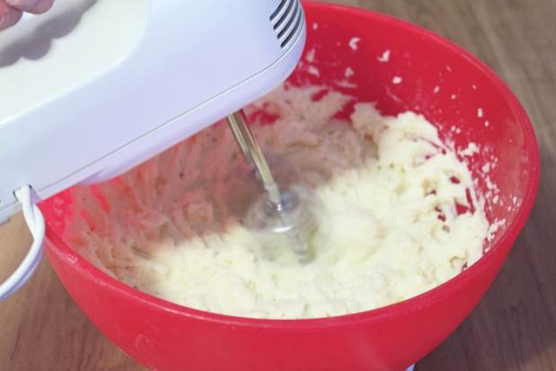 How to Make Mashed Potatoes
