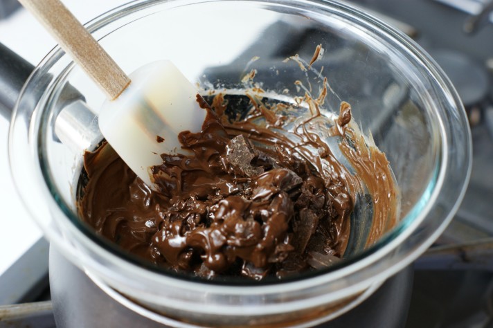 Master Melting Chocolate