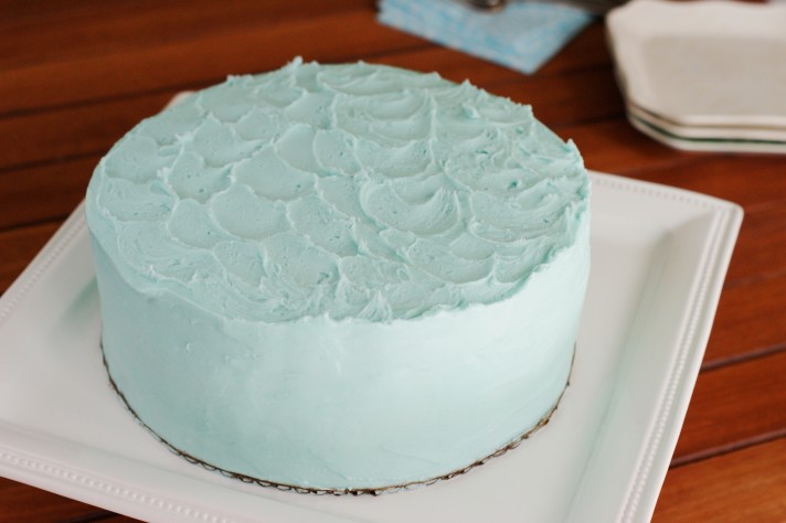 How to Frost a Layer Cake