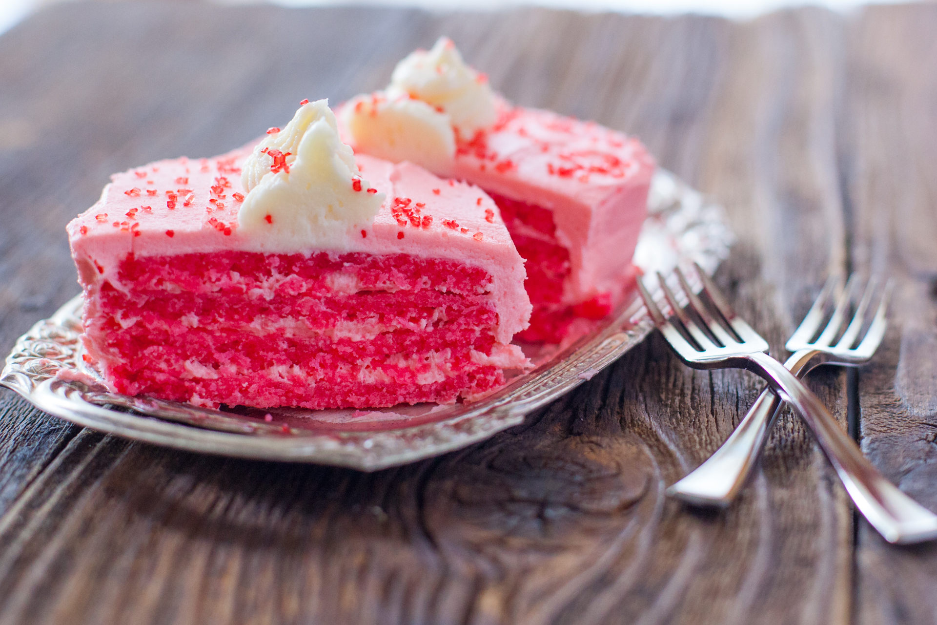 pretty pink cake