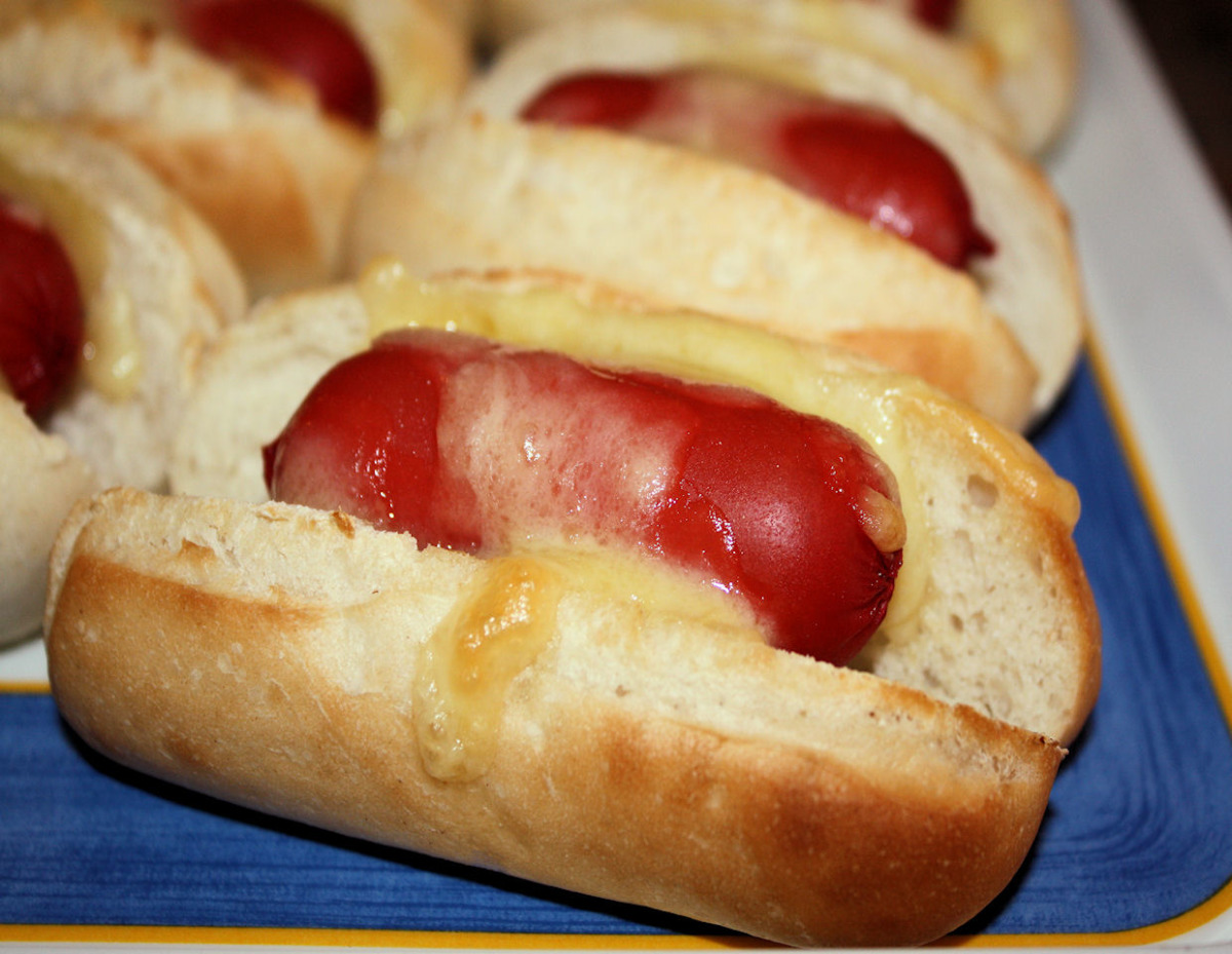 https://img.sndimg.com/food/image/upload/q_92%2Cfl_progressive%2Cw_1200%2Cc_scale/v1/img/recipes/44/55/01/picLTgJWP.jpg