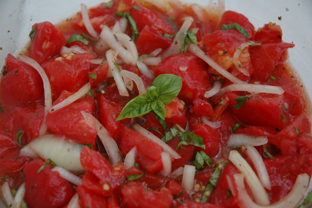 Burma Selv tak opfindelse Sicilian Tomato &amp; Onion Salad Recipe - Food.com