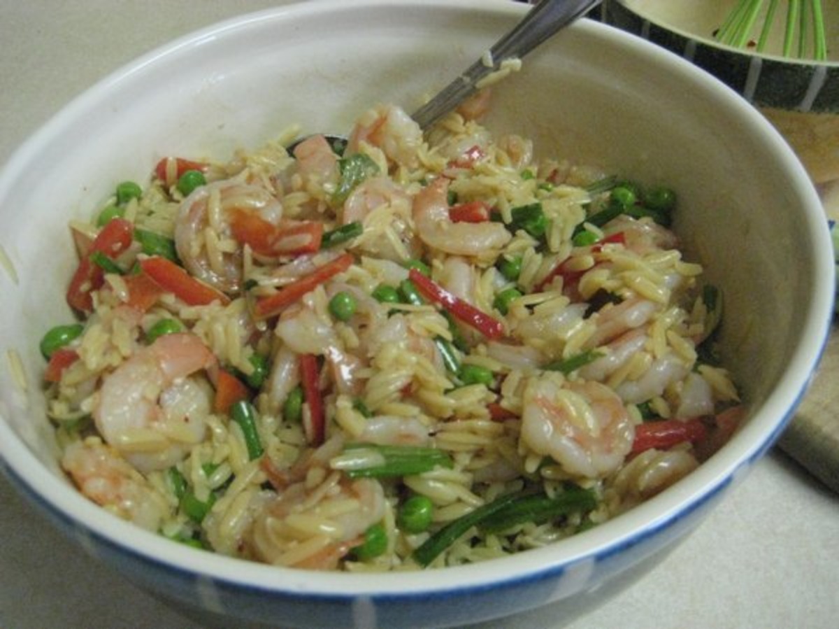 Orzo Salad With Shrimp and Double Peppers image