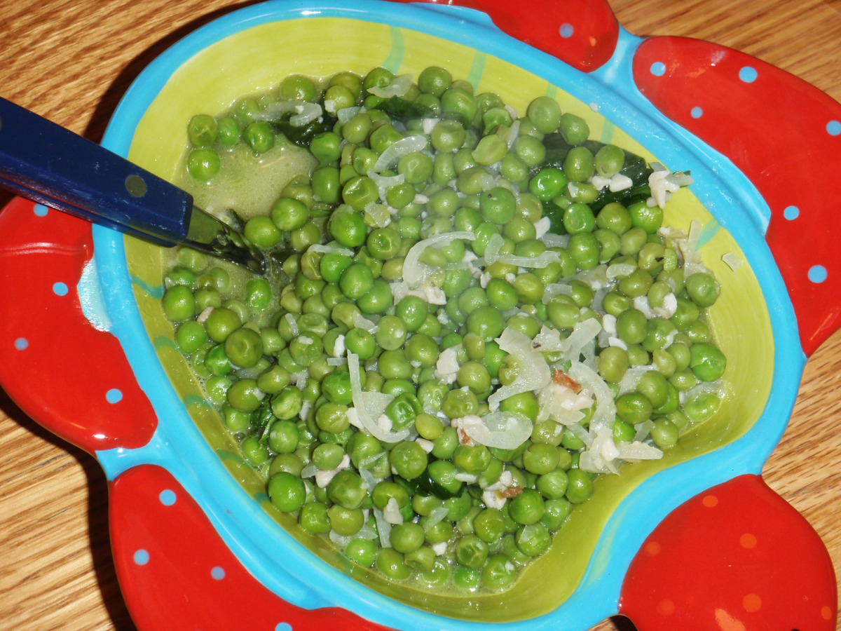 Peas With Spinach and Shallots_image
