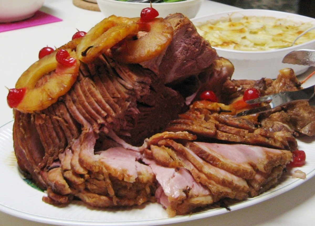 Molasses Glaze for Holiday Ham Recipe