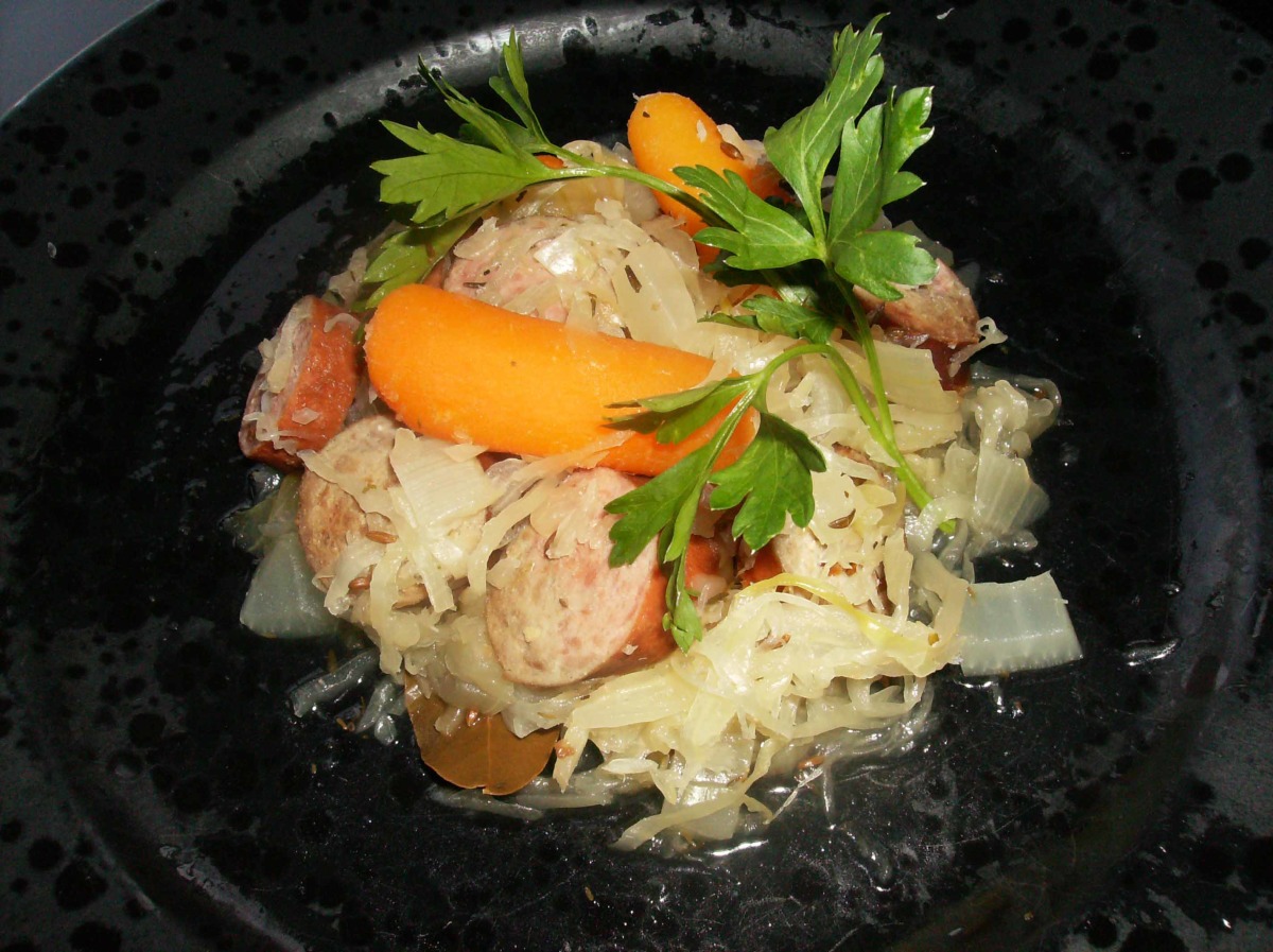 Sauerkraut and Kielbasa (Crock Pot) Recipe