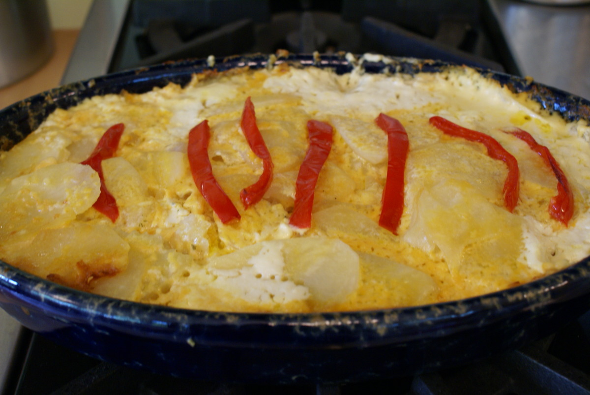 Cheesy Potatoes Au Gratin