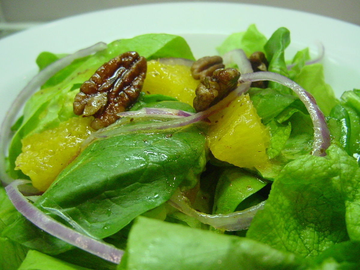 Orange Walnut Salad (Paula Deen) image