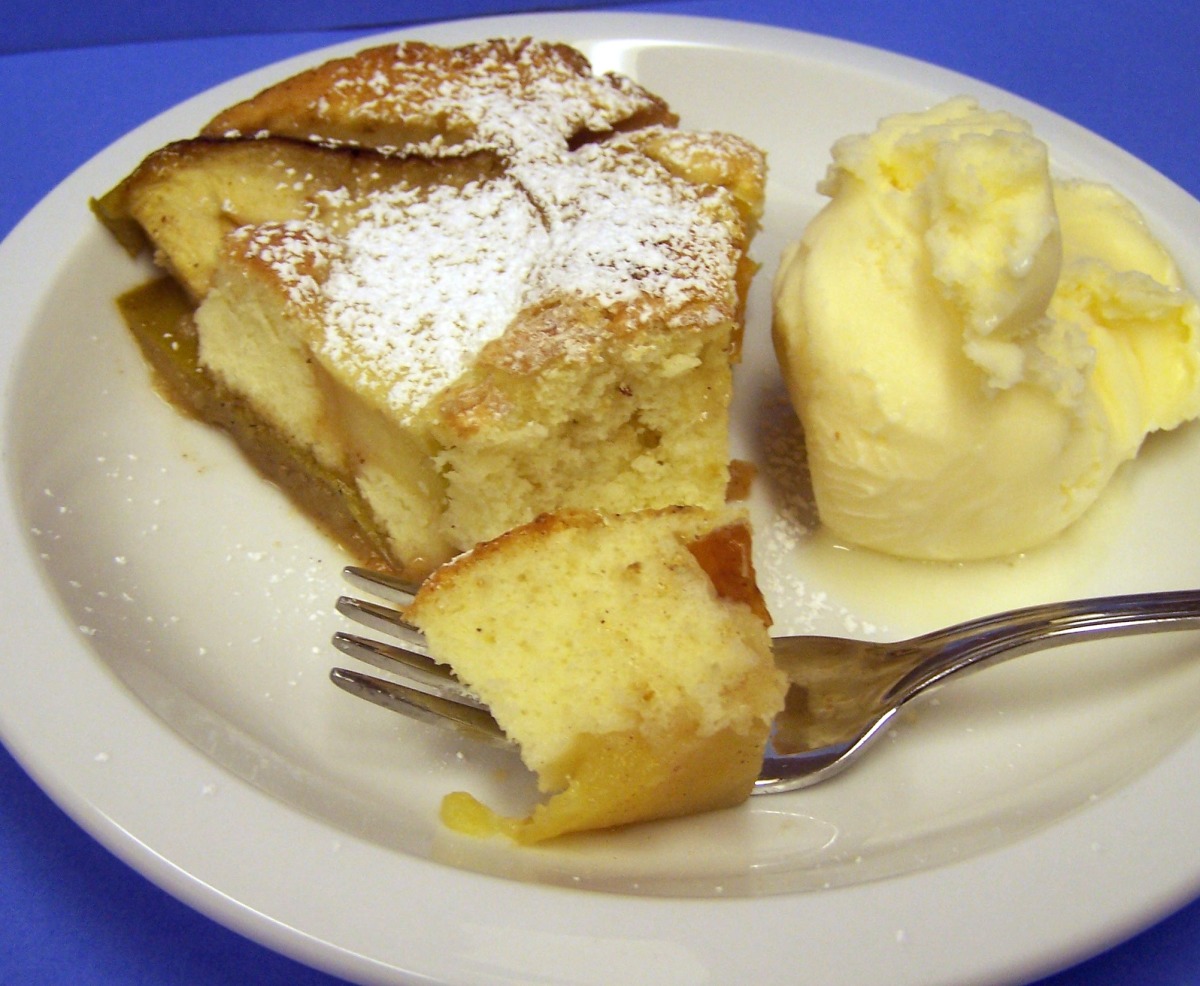 Spiced Apple Sponge_image