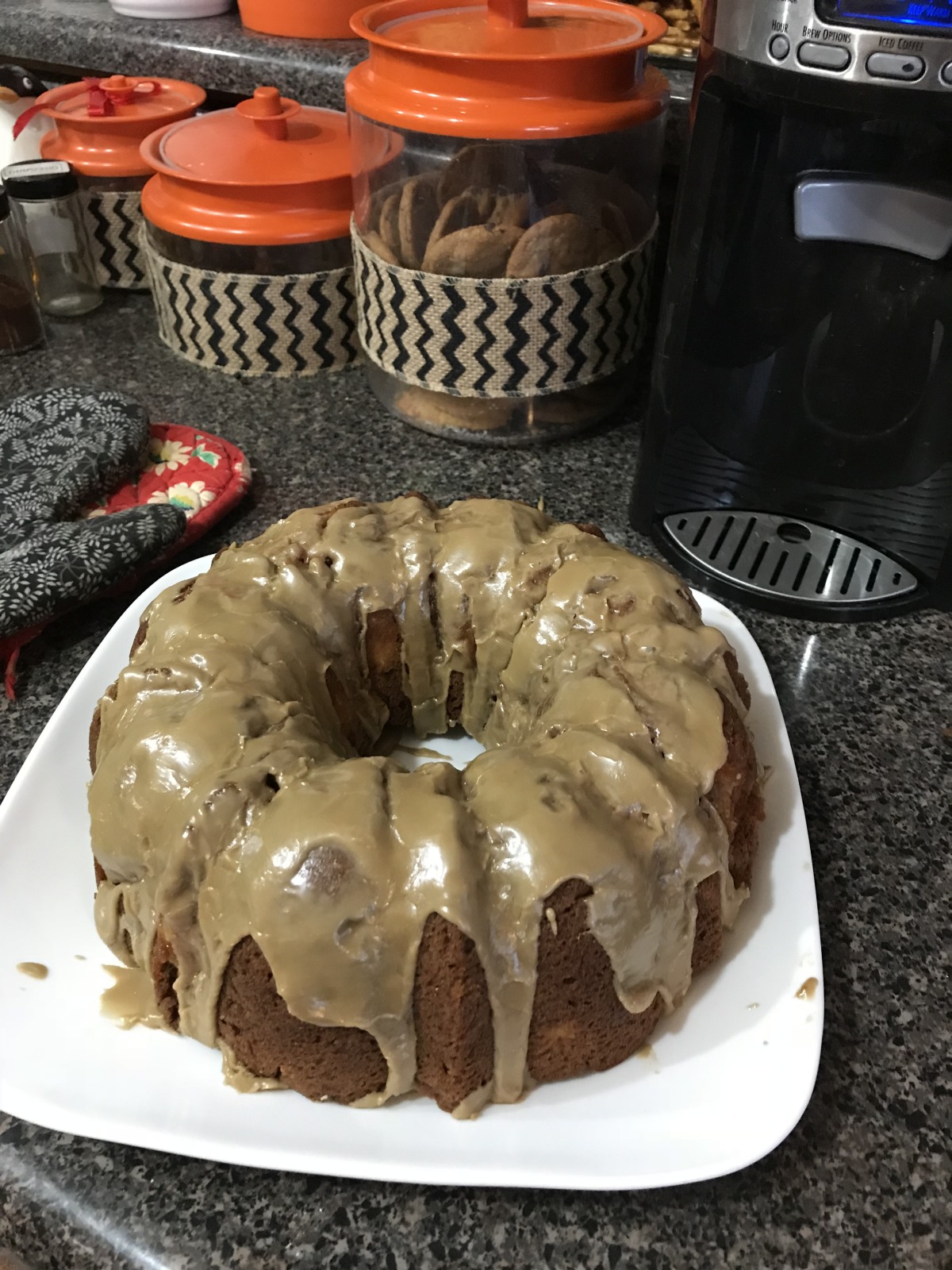 Apple Cinnamon Bundt Cake image