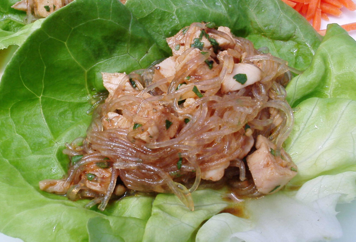 Spicy Asian Lettuce Wraps image