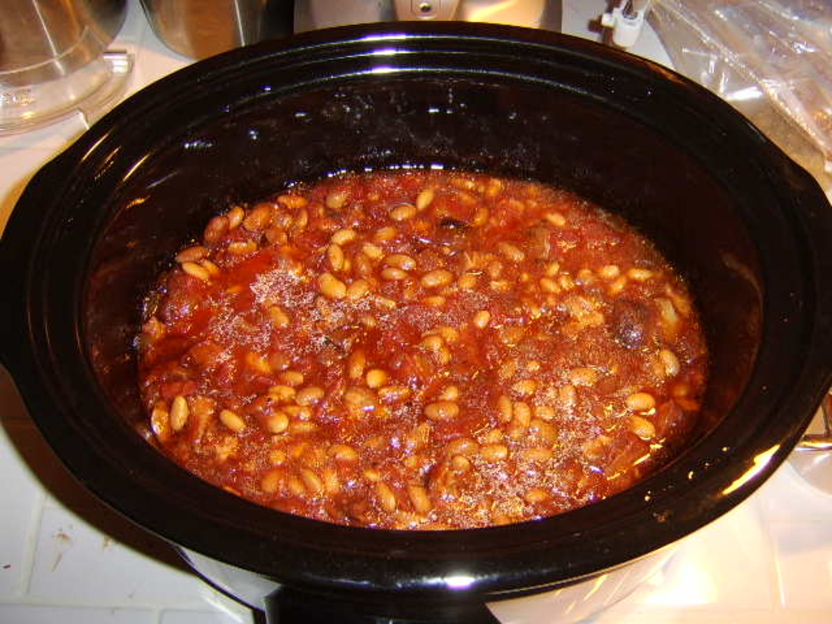 Crock Pot Pork and Beans_image