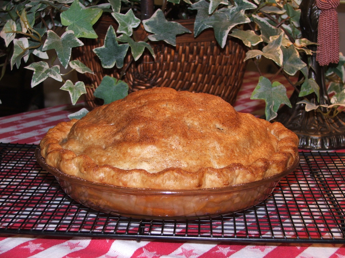 Kelly's Country-style Fresh Pear Pie_image