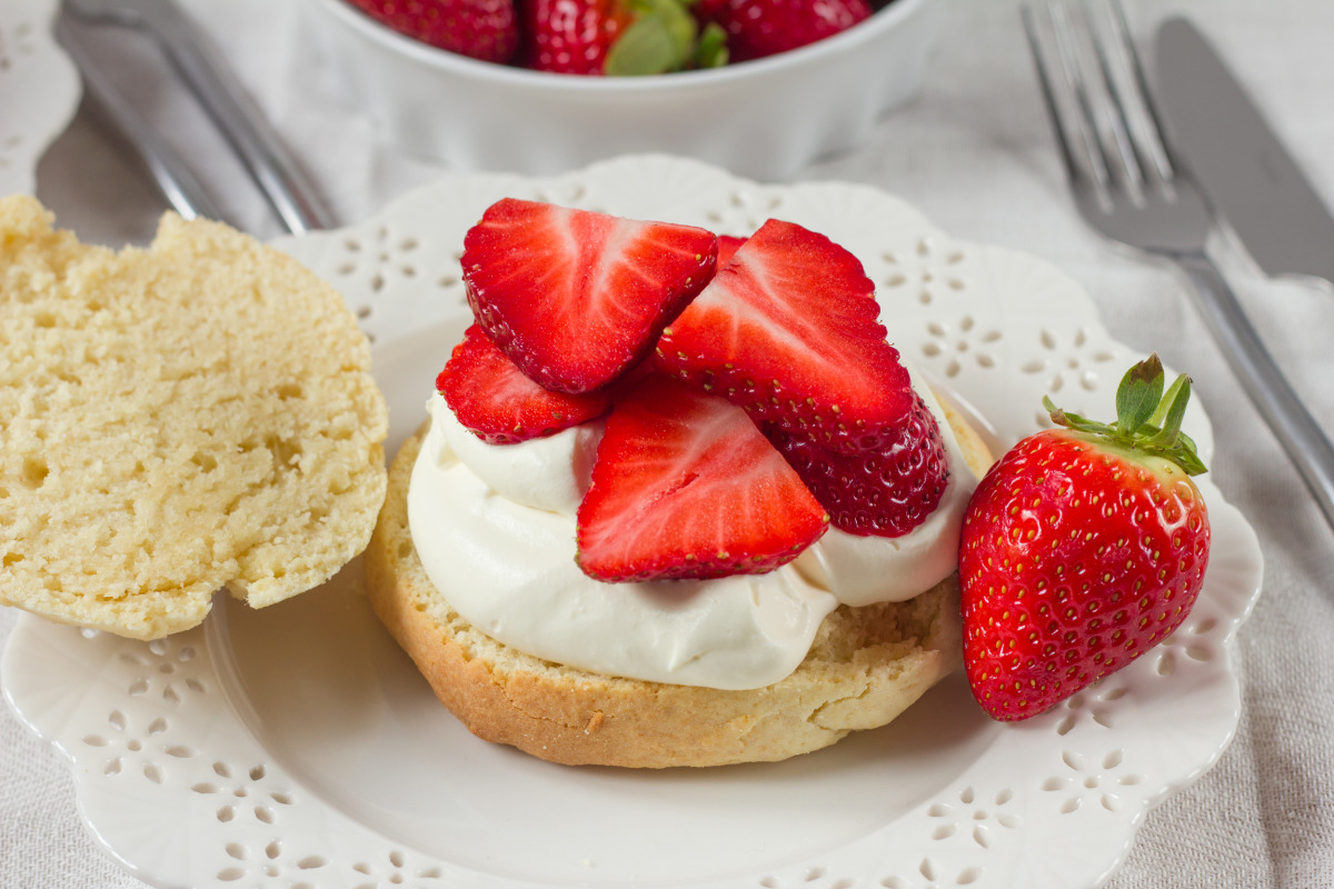 Strawberry Shortcake Old Fashioned Style!-image