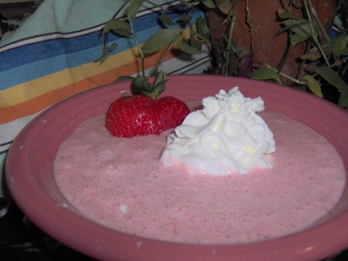 Cold Strawberry Soup