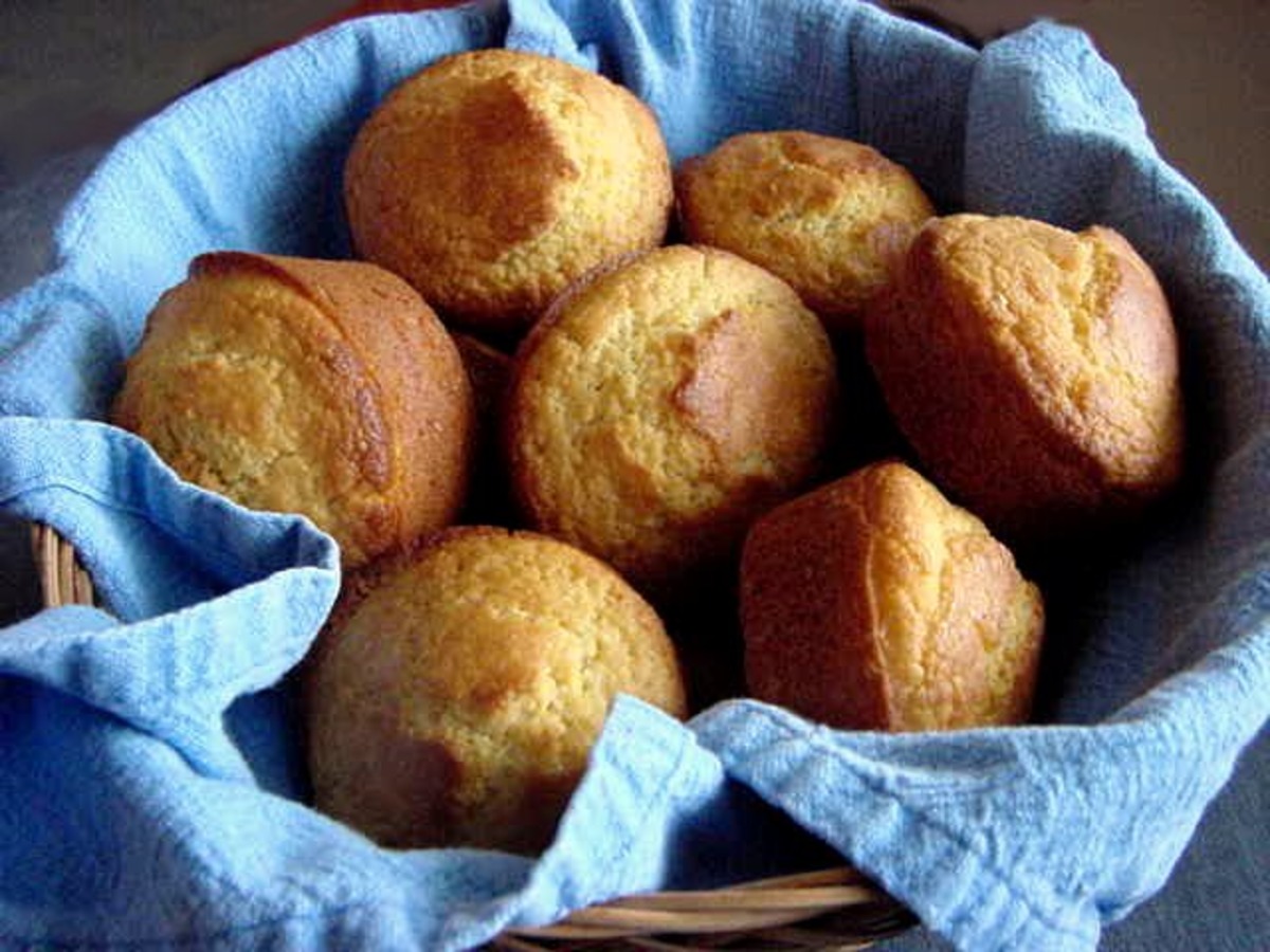 Classic Cornbread Muffins image