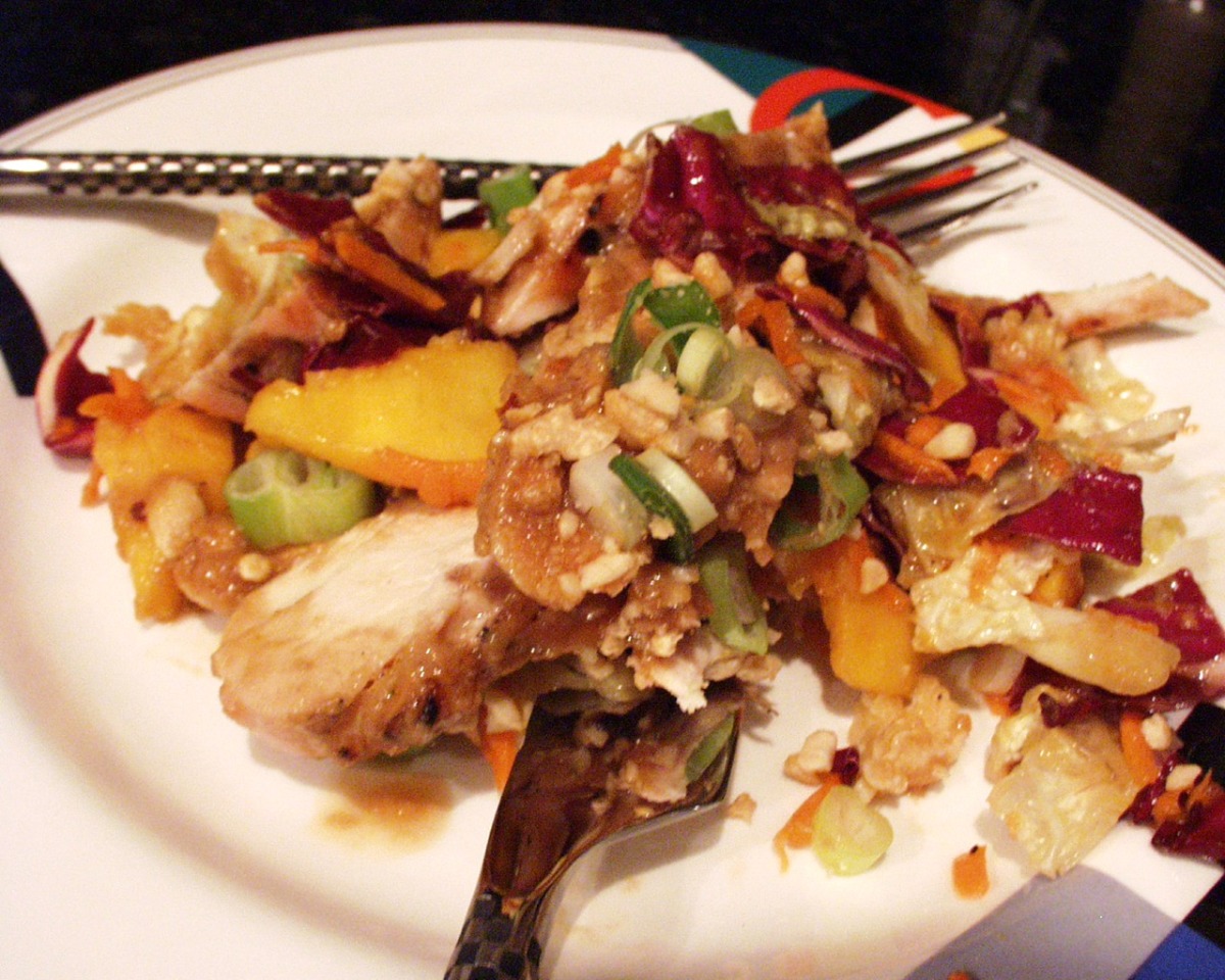 Broiled Thai Chicken With Mango Coleslaw