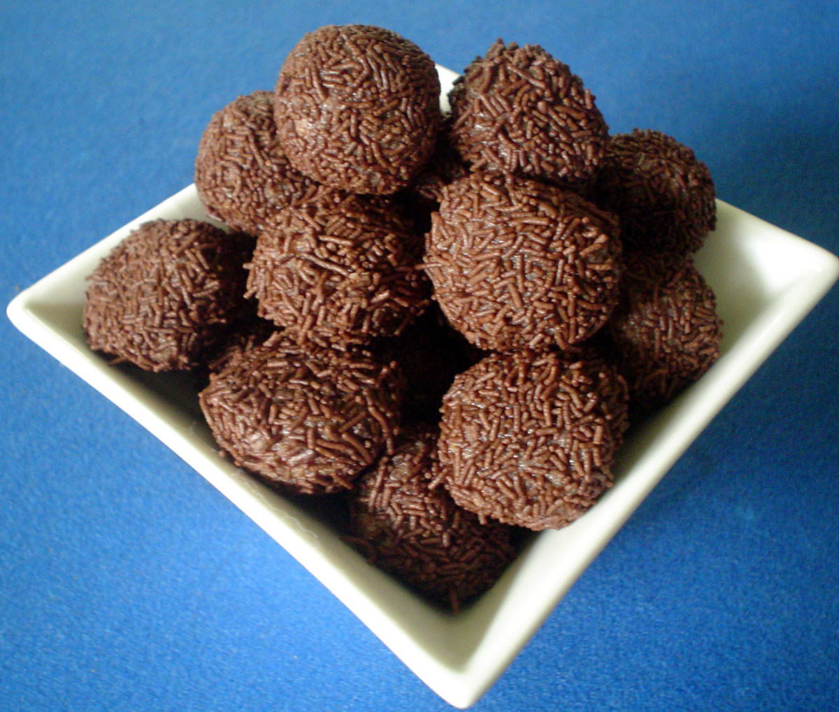 Creamy Rum Balls