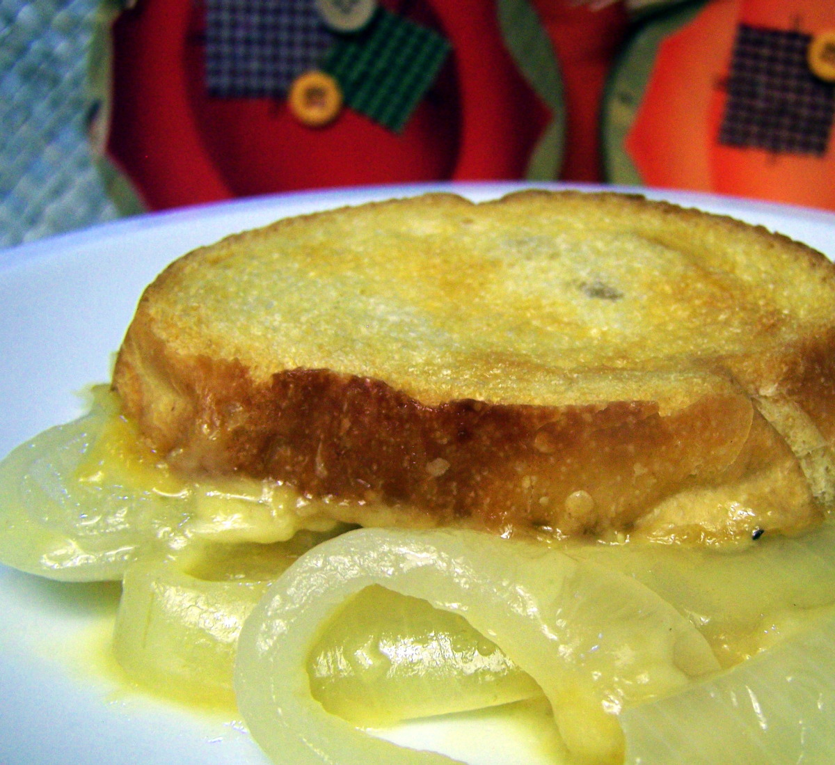 Baked Onions Topped With French Bread