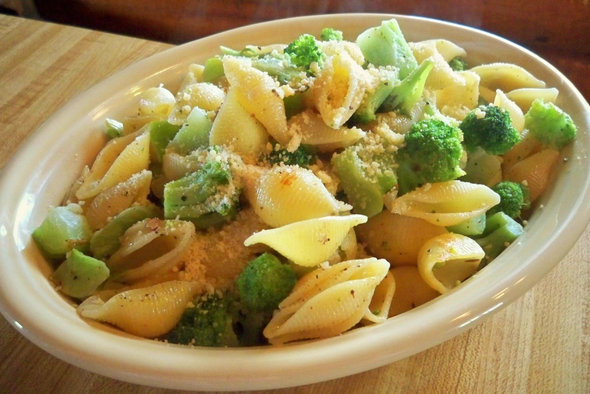 Broccoli & Garlic Pasta for One Recipe - Food.com