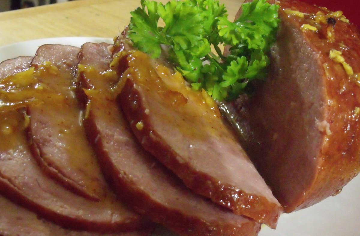 Baked Ham With Orange and Ginger Glaze
