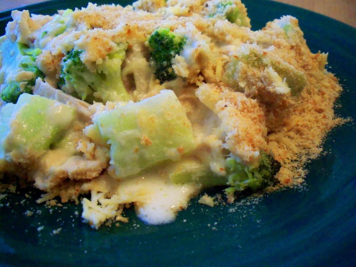 Layered Turkey and Broccoli Gratin image