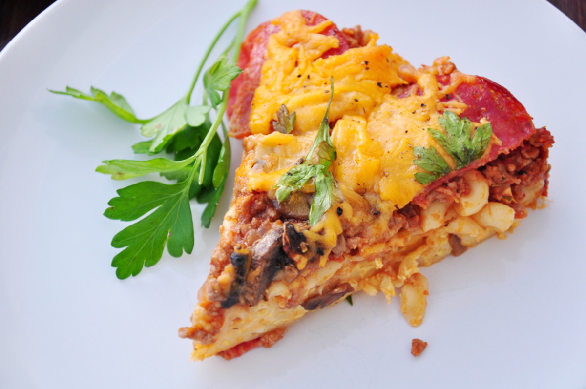 Macaroni and Cheese Pizza image