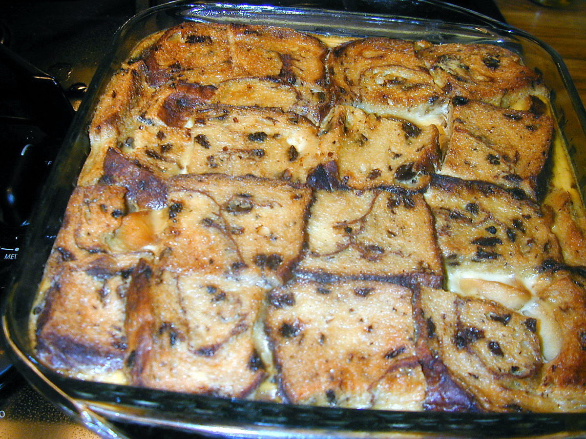 Apple Raisin Bread Pudding