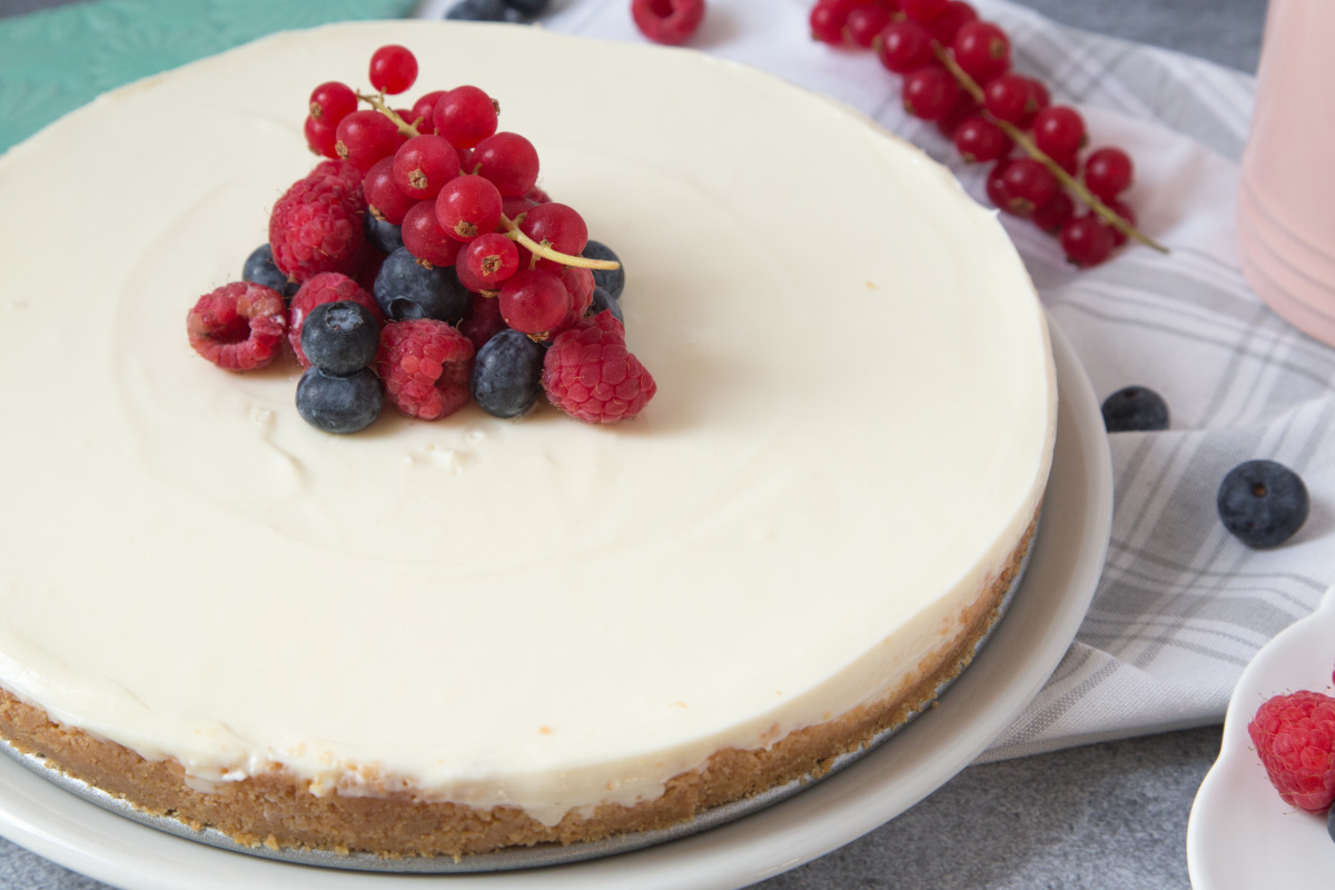 Beautiful No Bake Cheesecake-image