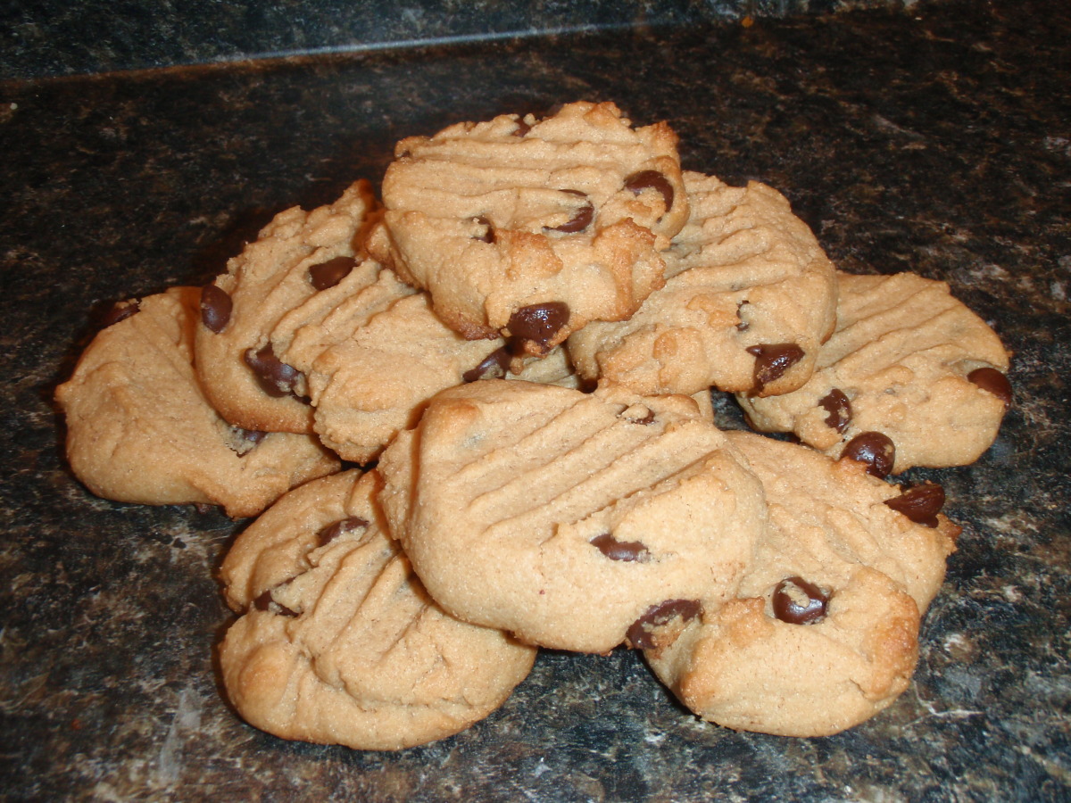 Chewy Gluten-Free Peanut Butter Cookies