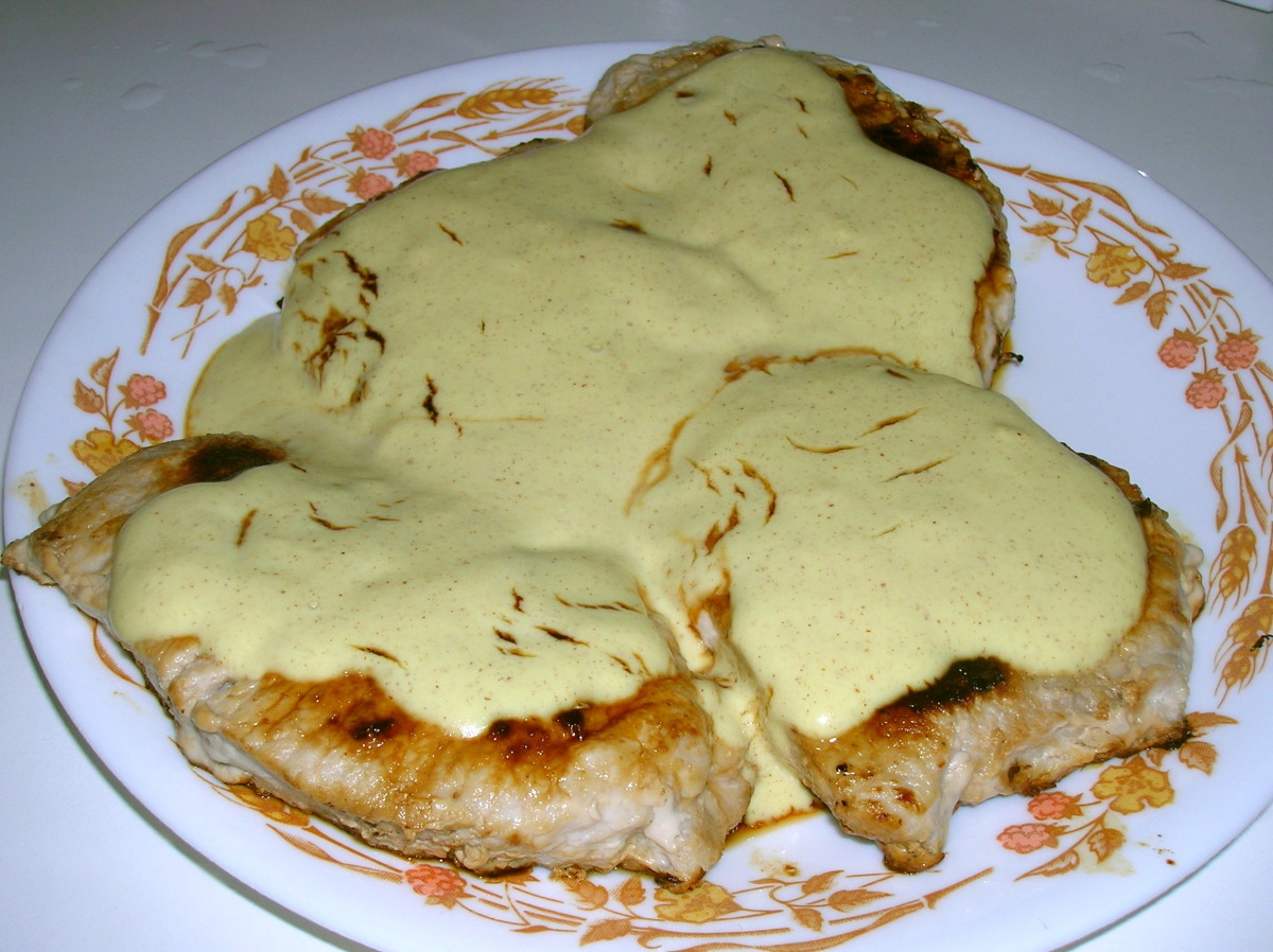 Best Pork Chops With Sour Cream Dill Sauce Recipes