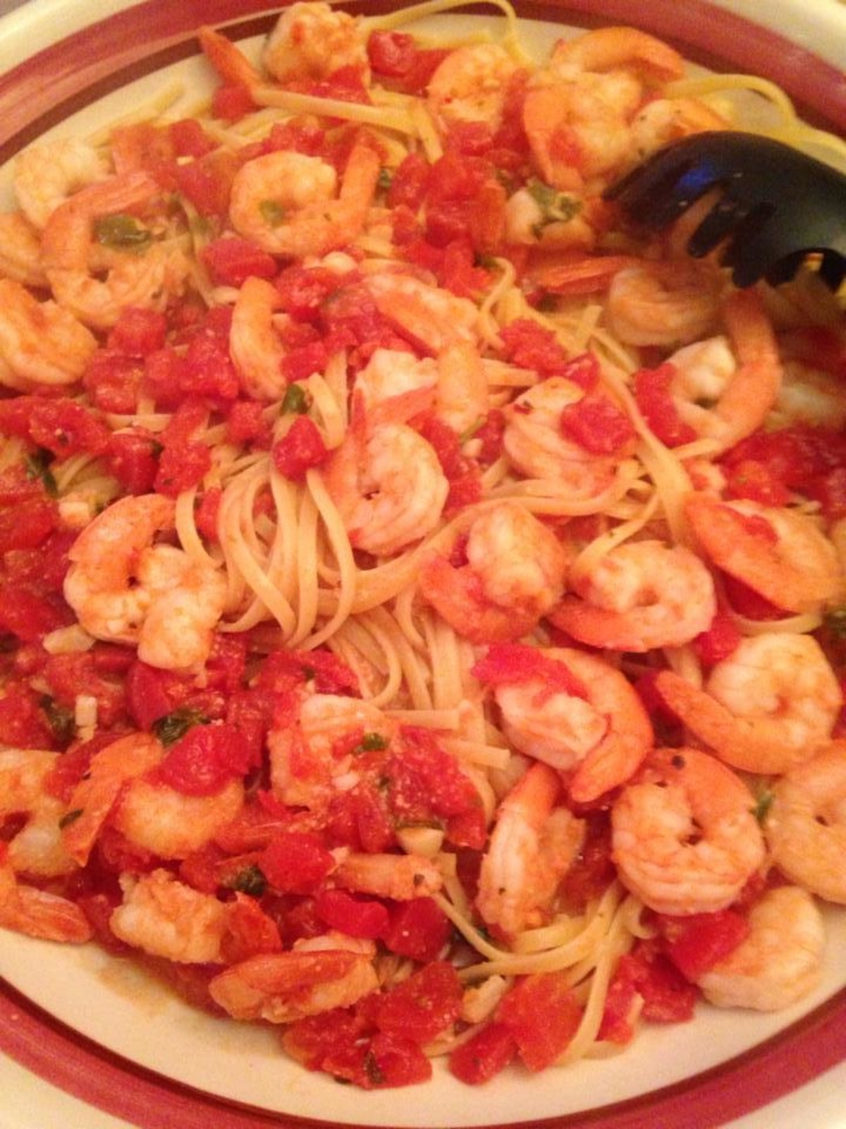 Tomato Shrimp Scampi on Fettuccine-image