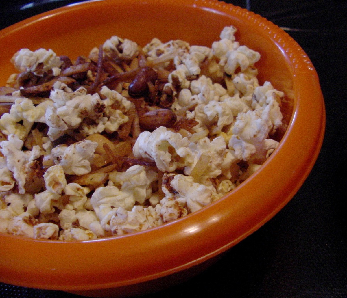 Hayride Popcorn and Peanuts